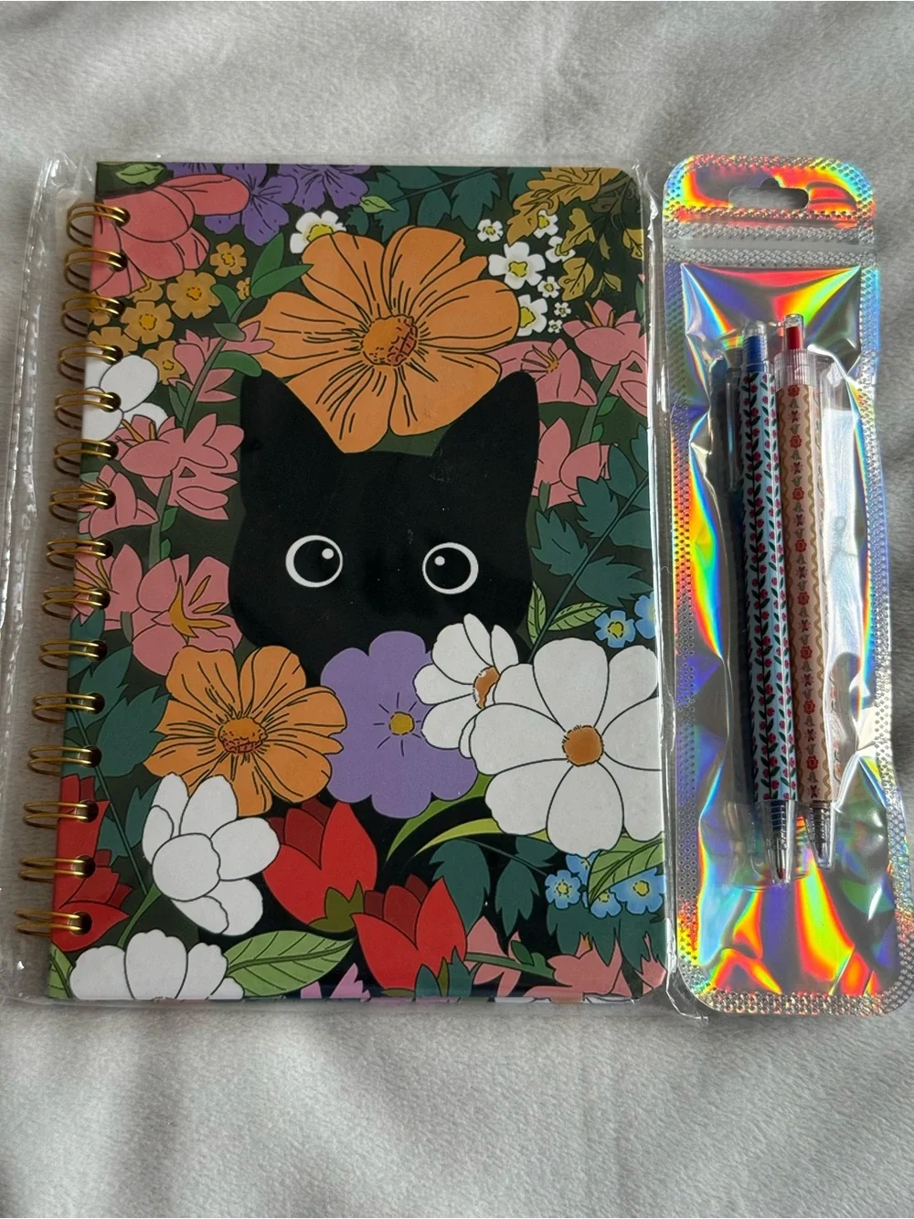 Flower Cat Notebook and Pen Set- NWT